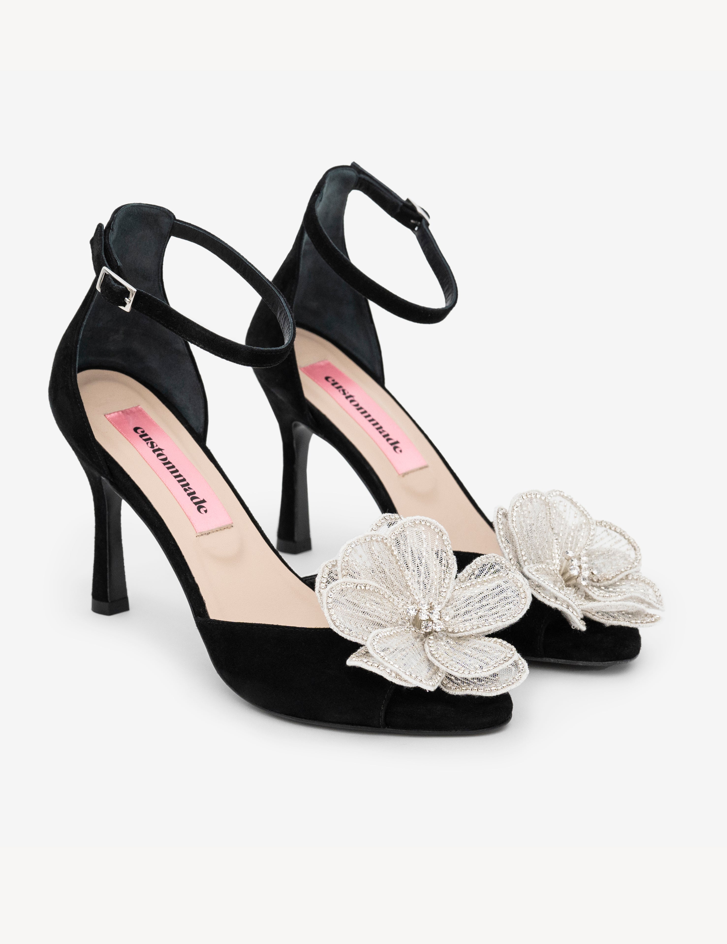 SEDUCTION white flower sandal